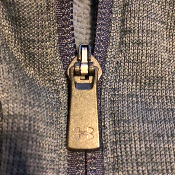 Under Armour Cold Gear Zip Up - Picture 7 of 7